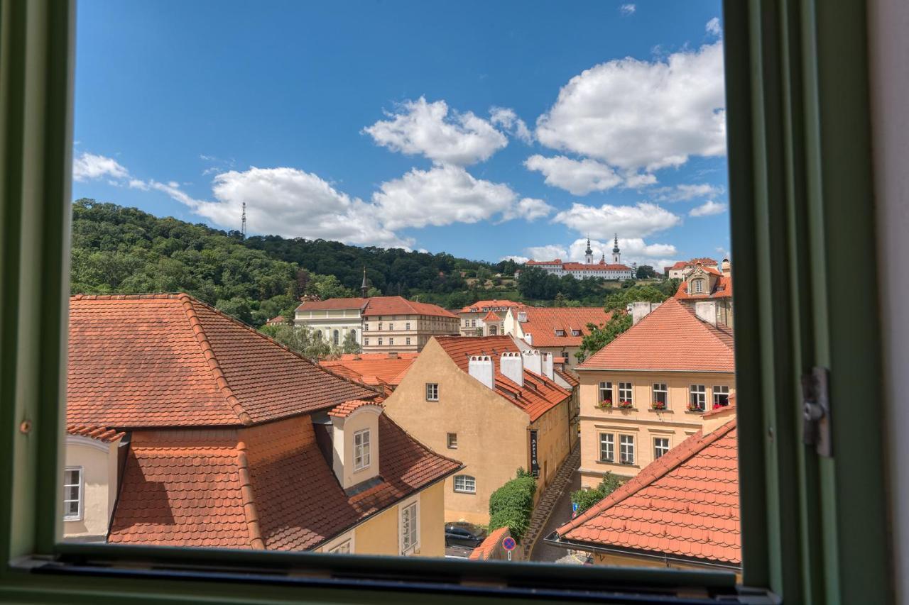 Nobles Apartments Praga Exterior foto